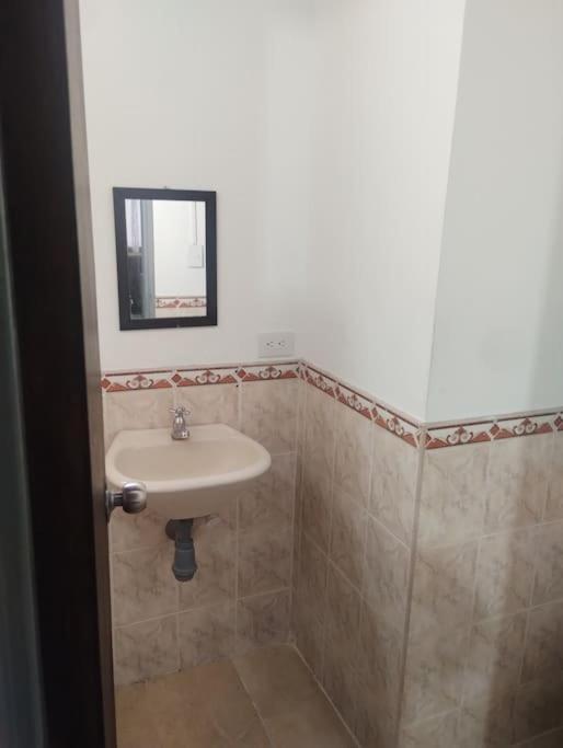 Casa La Victoria Alojamiento Completo Medellin