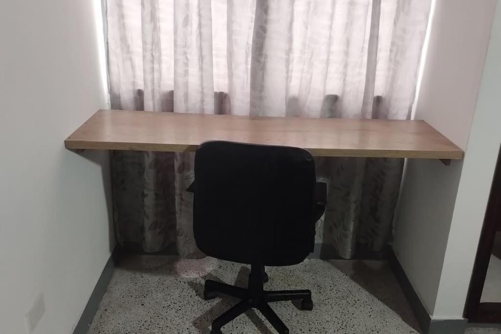 Casa La Victoria Alojamiento Completo * Medellin